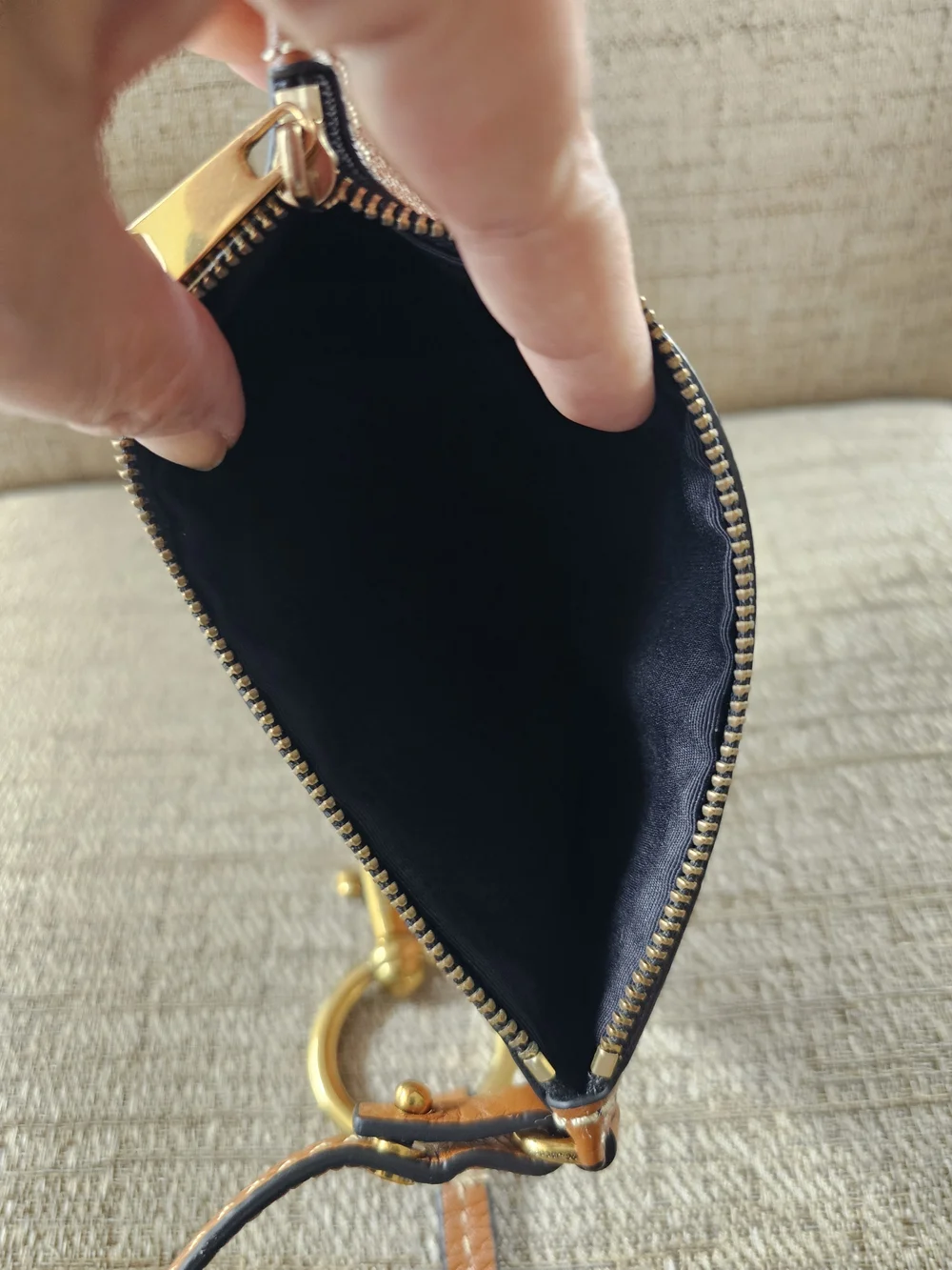 Marc Jacobs -COA - Cognac Pebbled Leather Keyring Pouch w Gold Hardware NWOT